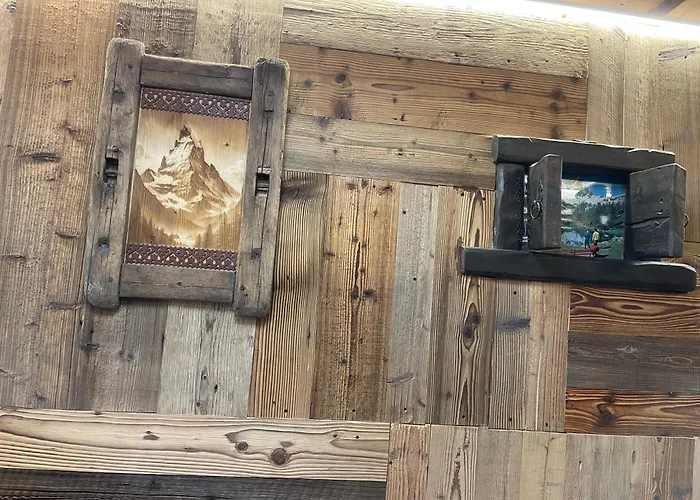 Le Flocon De Neige فالتورنيتش